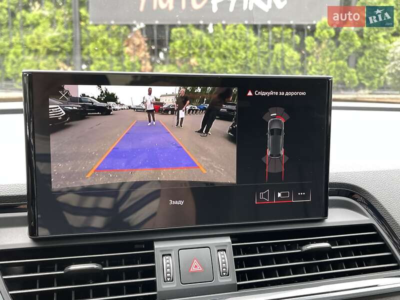 Внедорожник / Кроссовер Audi Q5 2023 в Киеве