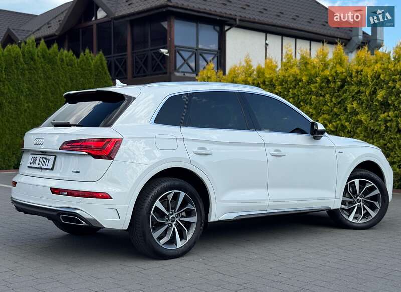 Внедорожник / Кроссовер Audi Q5 2022 в Стрые