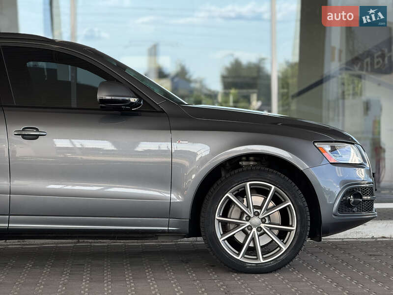 Внедорожник / Кроссовер Audi Q5 2015 в Киеве
