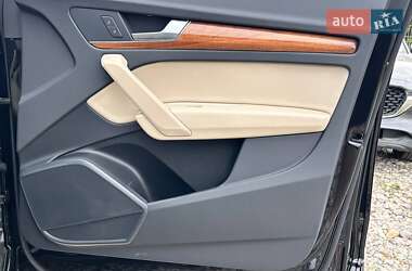 Внедорожник / Кроссовер Audi Q5 2023 в 