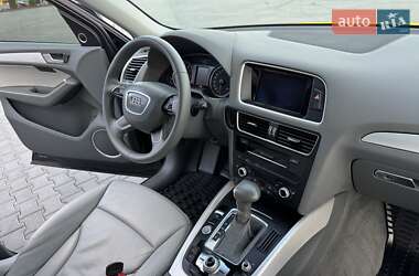 Внедорожник / Кроссовер Audi Q5 2016 в 