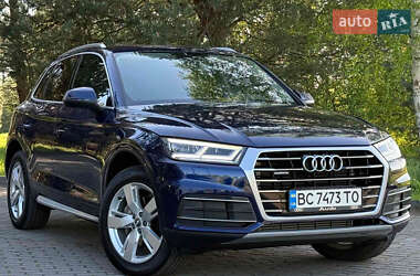 Внедорожник / Кроссовер Audi Q5 2017 в 