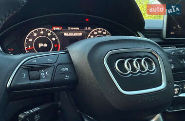 Внедорожник / Кроссовер Audi Q5 2017 в 