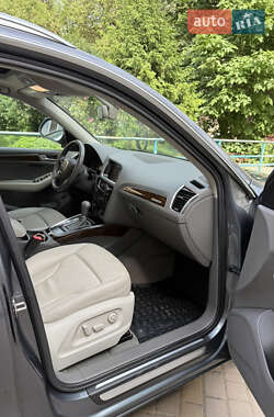 Внедорожник / Кроссовер Audi Q5 2011 в 