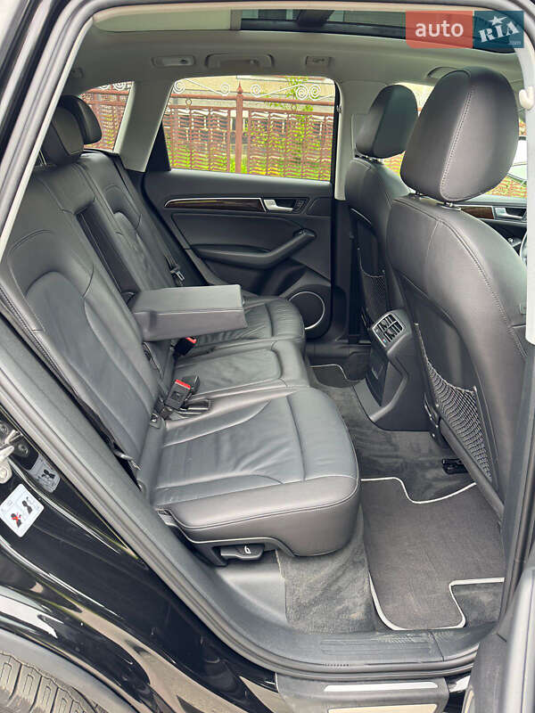 Внедорожник / Кроссовер Audi Q5 2015 в Тячеве