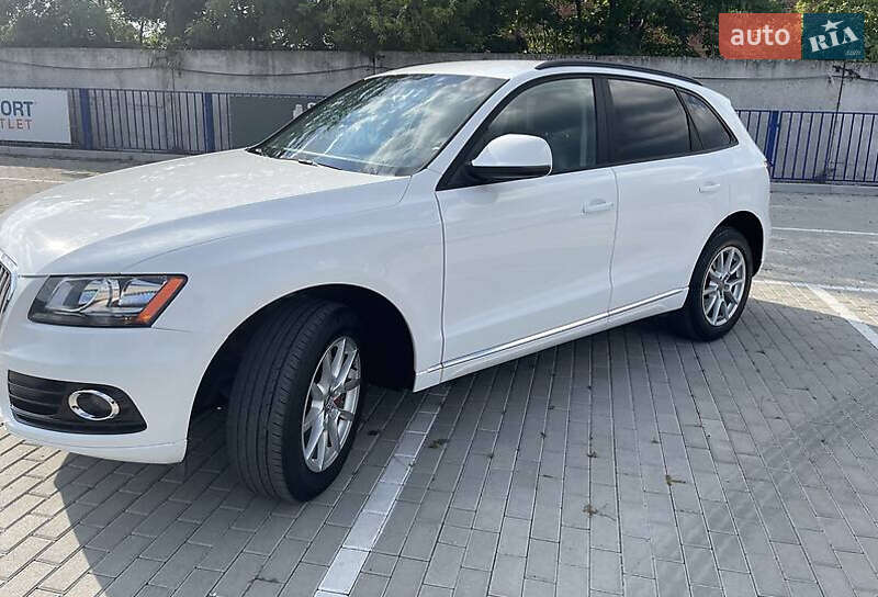 Внедорожник / Кроссовер Audi Q5 2014 в Львове