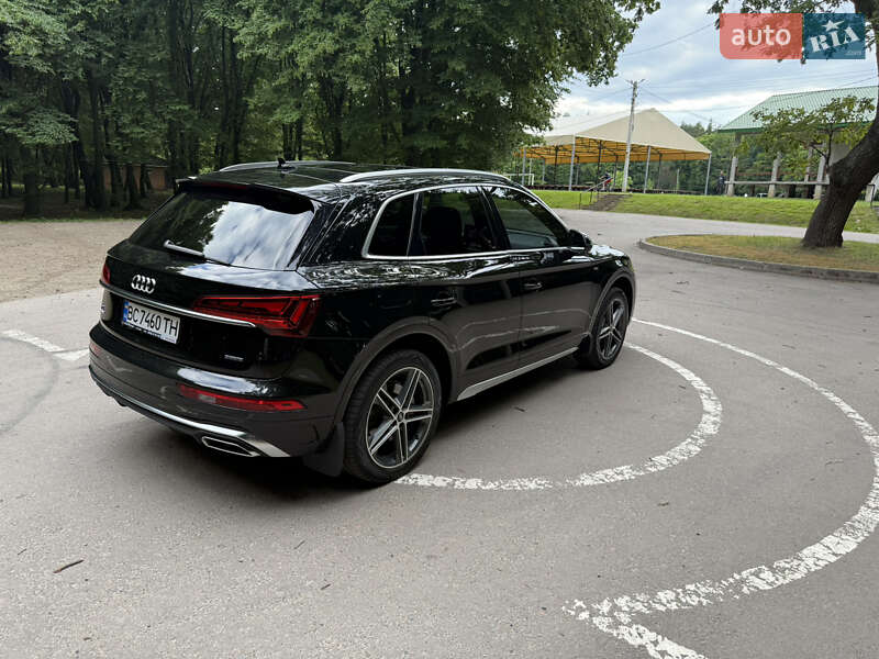 Внедорожник / Кроссовер Audi Q5 2020 в Львове