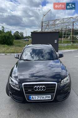 Внедорожник / Кроссовер Audi Q5 2011 в 