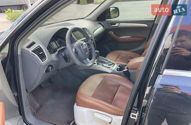 Внедорожник / Кроссовер Audi Q5 2011 в 