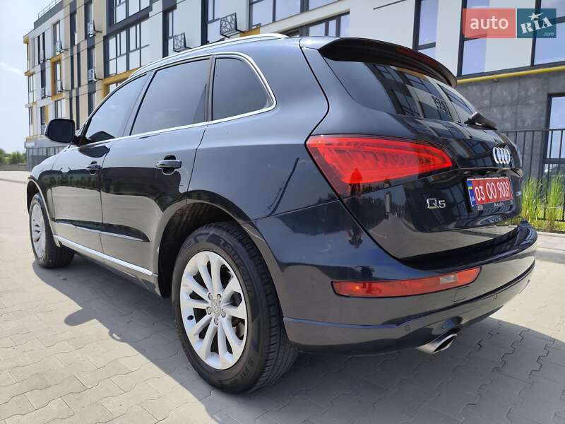 Внедорожник / Кроссовер Audi Q5 2013 в Луцке