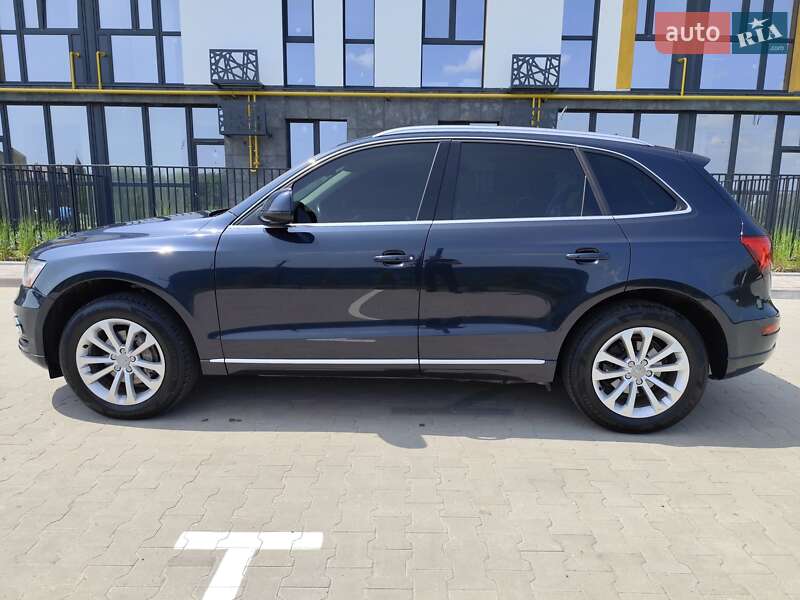 Внедорожник / Кроссовер Audi Q5 2013 в Луцке