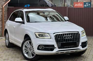 Внедорожник / Кроссовер Audi Q5 2010 в Ужгороде