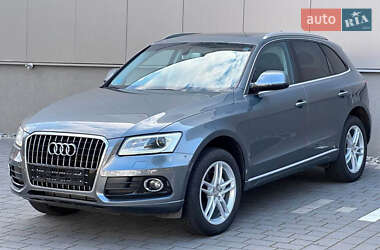 Внедорожник / Кроссовер Audi Q5 2016 в 
