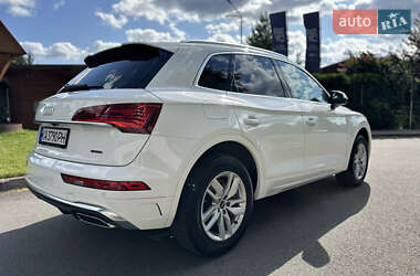 Внедорожник / Кроссовер Audi Q5 2021 в 