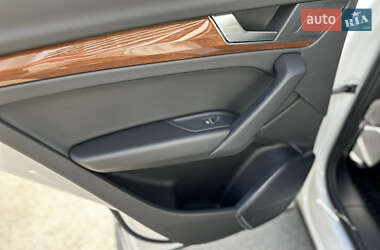 Внедорожник / Кроссовер Audi Q5 2021 в 