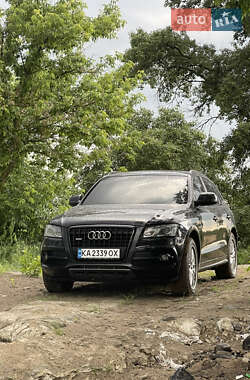 Внедорожник / Кроссовер Audi Q5 2010 в 