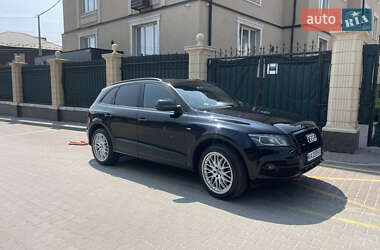 Внедорожник / Кроссовер Audi Q5 2010 в 