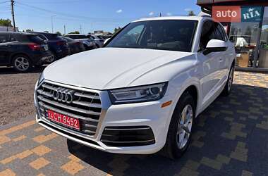 Внедорожник / Кроссовер Audi Q5 2019 в 