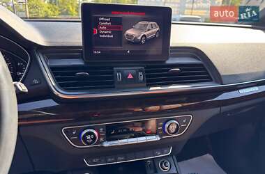 Внедорожник / Кроссовер Audi Q5 2019 в 