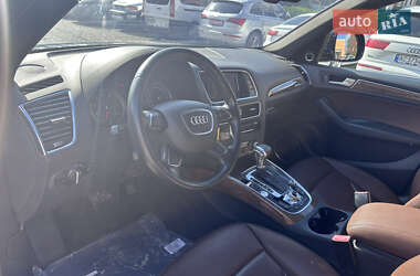 Внедорожник / Кроссовер Audi Q5 2016 в 