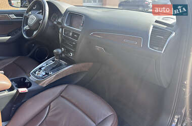Внедорожник / Кроссовер Audi Q5 2016 в 