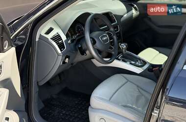 Внедорожник / Кроссовер Audi Q5 2015 в 