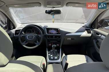 Внедорожник / Кроссовер Audi Q5 2015 в 