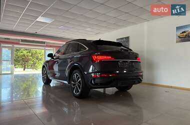 Внедорожник / Кроссовер Audi Q5 2022 в 