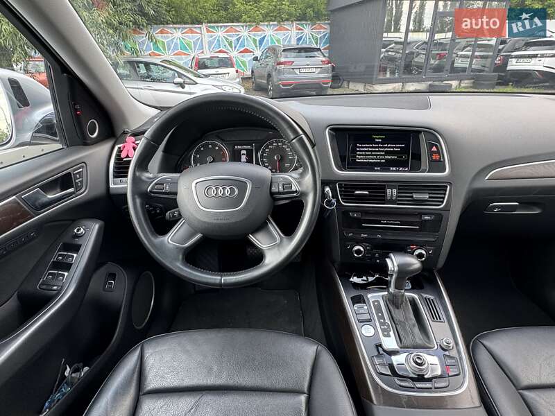 Внедорожник / Кроссовер Audi Q5 2016 в Киеве