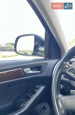 Внедорожник / Кроссовер Audi Q5 2011 в 