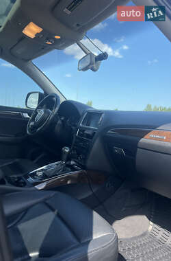 Внедорожник / Кроссовер Audi Q5 2011 в 