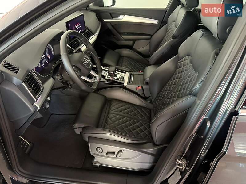 Внедорожник / Кроссовер Audi Q5 2022 в Черкассах