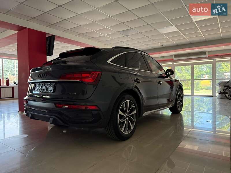 Внедорожник / Кроссовер Audi Q5 2022 в Черкассах