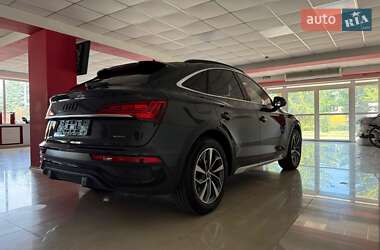 Внедорожник / Кроссовер Audi Q5 2022 в 
