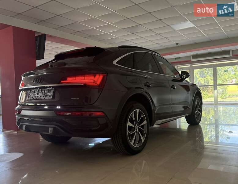 Внедорожник / Кроссовер Audi Q5 2022 в Черкассах