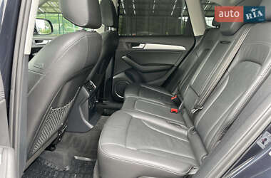 Внедорожник / Кроссовер Audi Q5 2013 в 