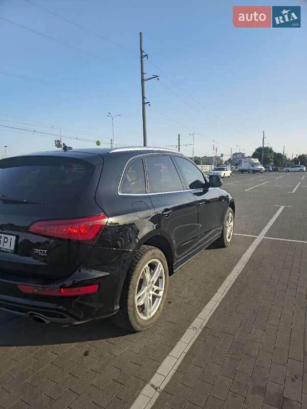 Внедорожник / Кроссовер Audi Q5 2014 в Одессе