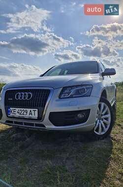 Внедорожник / Кроссовер Audi Q5 2009 в 