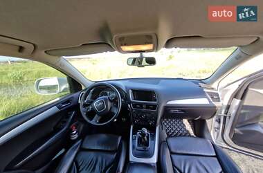 Внедорожник / Кроссовер Audi Q5 2009 в 