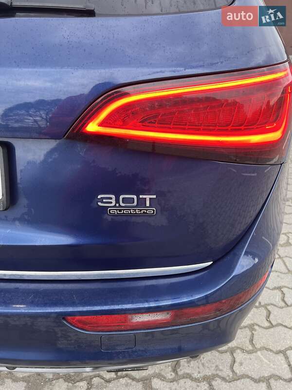 Позашляховик / Кросовер Audi Q5 2015 в Львові