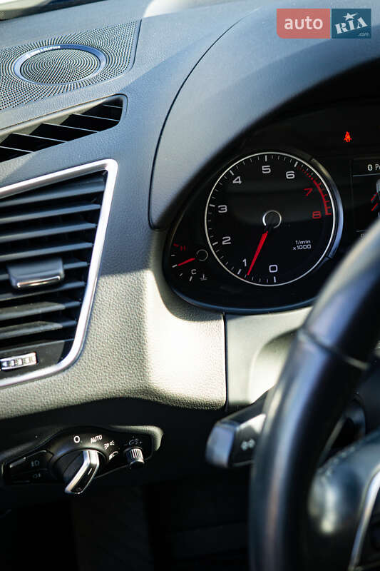 Внедорожник / Кроссовер Audi Q5 2016 в Одессе