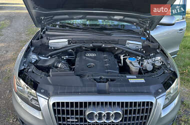 Внедорожник / Кроссовер Audi Q5 2011 в 