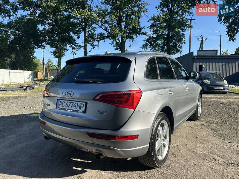Внедорожник / Кроссовер Audi Q5 2011 в Луцке