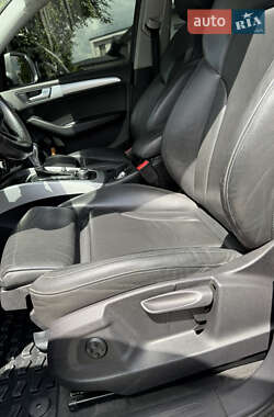 Внедорожник / Кроссовер Audi Q5 2012 в 