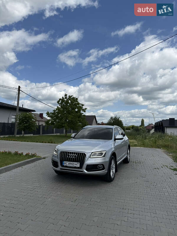 Внедорожник / Кроссовер Audi Q5 2012 в 