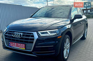 Внедорожник / Кроссовер Audi Q5 2018 в 