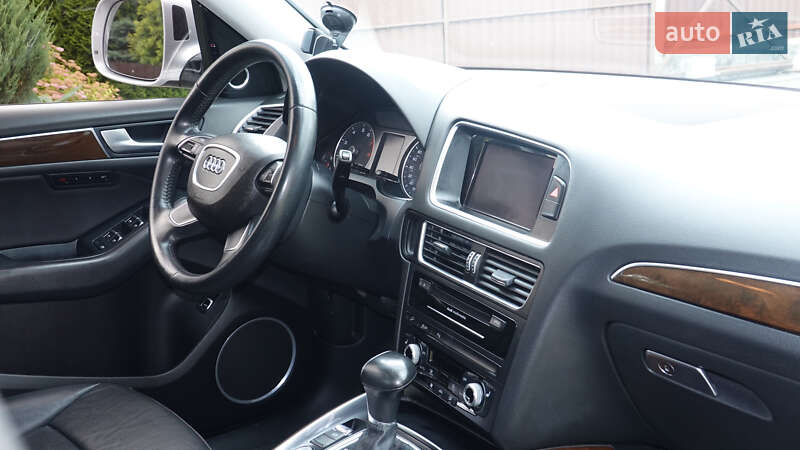 Внедорожник / Кроссовер Audi Q5 2016 в Львове