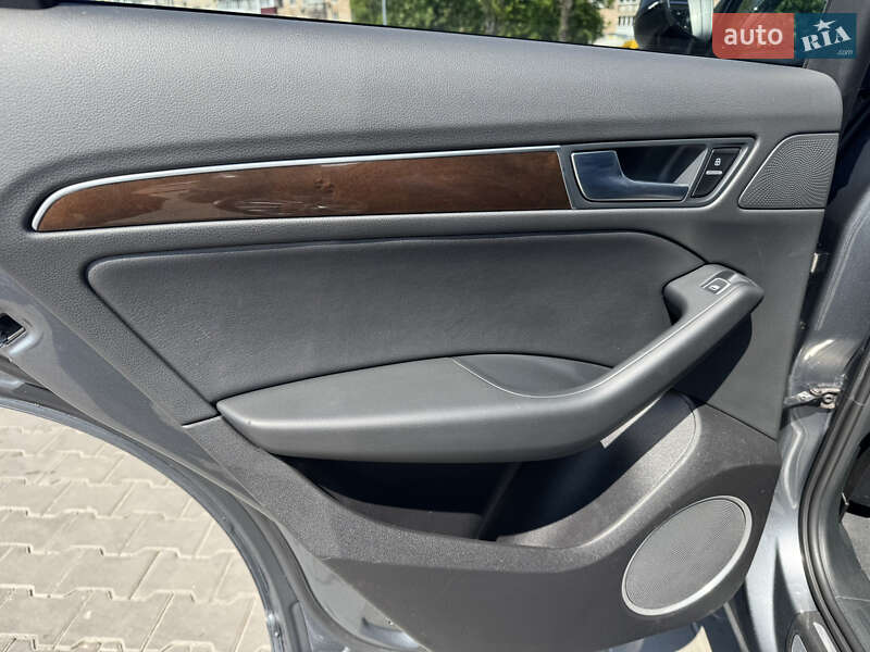 Внедорожник / Кроссовер Audi Q5 2016 в Луцке