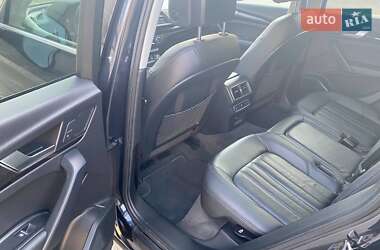 Позашляховик / Кросовер Audi Q5 2018 в 