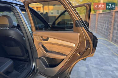 Внедорожник / Кроссовер Audi Q5 2020 в 